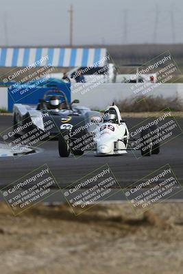 media/Mar-16-2025-CalClub SCCA (Sun) [[e72803ec8c]]/Group 3/Qualifying (Turn 1)/